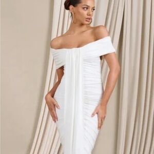 Club L London CAMRIN RUCHED BARDOT MAXI DRESS WITH TRAIN DETAIL Size: 16